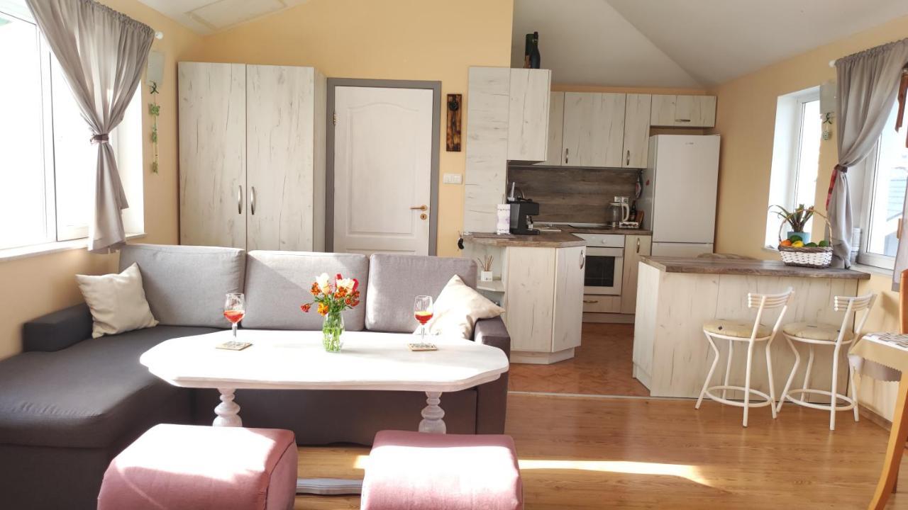 Trakata Villa Apartments Varna Bagian luar foto
